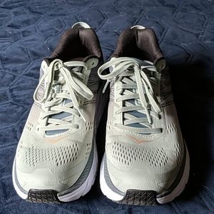 Hoka Clifton 6